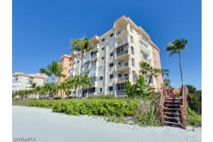 7400 Estero Blvd APT 102, Fort Myers Beach, FL 33931, Sold 09/14/20