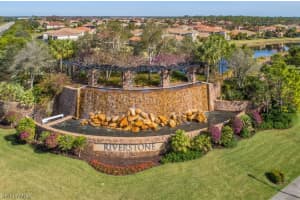 3666 Santaren Ct, Naples, FL 34119, Sold 07/31/20