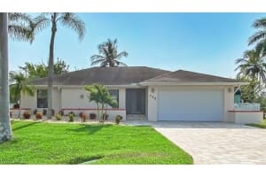 336 Oklahoma Ave, Fort Myers, FL 33905, Sold 06/02/20