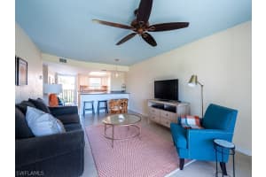 16007 Davis Rd APT 622, Fort Myers, FL 33908, Sold 05/15/20