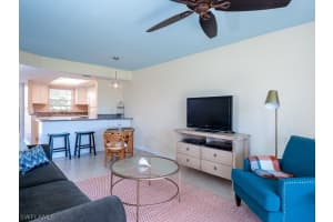 16007 Davis Rd APT 622, Fort Myers, FL 33908, Sold 05/15/20