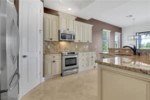 1430 Serrano Cir, Naples, FL 34105, Sold 08/03/20