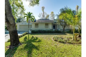 9572 Sussex St, Naples, FL 34109, Sold 08/24/20