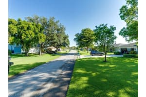 9572 Sussex St, Naples, FL 34109, Sold 08/24/20