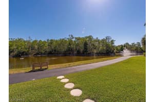 524 Lake Louise Cir, Naples, FL 34110, Sold 10/01/20