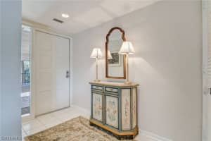102 Tall Pine Ln, Naples, FL 34105, Sold 04/12/21