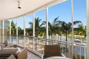 13675 Vanderbilt Dr, Naples, FL 34110, Sold 04/07/21