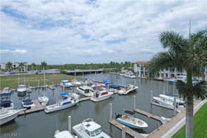 803 River Point Dr, Naples, FL 34102, Sold 09/10/20