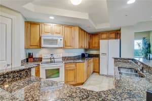2745 First St APT 1303, Fort Myers, FL 33916, Sold 12/04/20