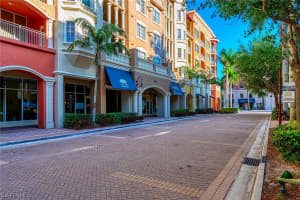 410 Bayfront Pl, Naples, FL 34102, Sold 05/13/21