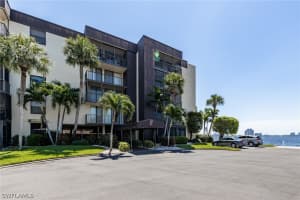 3490 N Key Dr APT 315, North Fort Myers, FL 33903, Sold 08/26/20