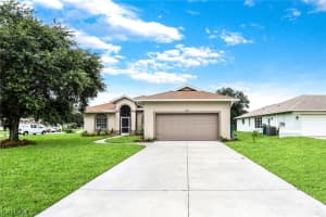 3271 Lemon Ln, Naples, FL 34120, Sold 07/21/20