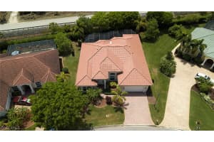 10205 Avonleigh Dr, Bonita Springs, FL 34135, Sold 07/20/20