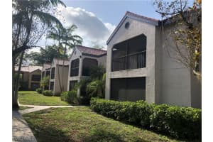 2214 Arbour Walk Cir, Naples, FL 34109, Sold 07/15/20