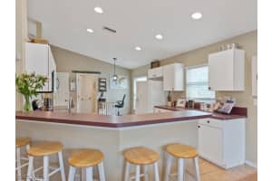 8860 Cedar Hollow Dr, Fort Myers, FL 33912, Sold 07/20/20
