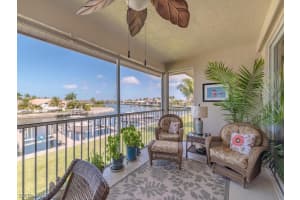 214 Waterway Ct, Marco Island, FL 34145, Sold 02/01/21