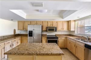6670 Ilex Cir, Naples, FL 34109, Sold 01/27/21