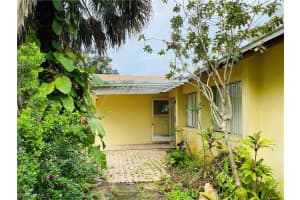 11880 McGregor Blvd, Fort Myers, FL 33919, Sold 07/16/20