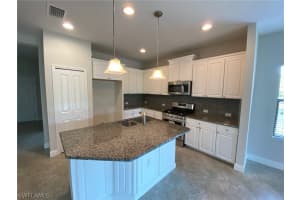 10075 Montevina Dr, Estero, FL 33928, Sold 08/24/20
