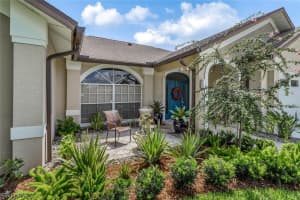 6645 Willow Lake Cir, Fort Myers, FL 33966, Sold 08/28/20