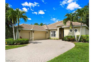 8536 Laurel Lakes Blvd, Naples, FL 34119, Sold 08/04/20