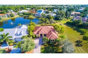 8574 S Lake Cir, Fort Myers, FL 33908, Sold 11/13/20