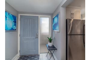 801 River Point Dr, Naples, FL 34102, Sold 06/23/20
