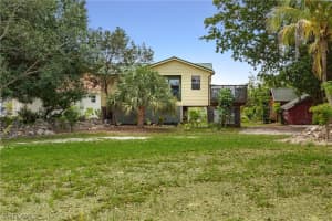 5361 Marina Dr, Bokeelia, FL 33922, Sold 08/04/20