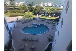 13105 Vanderbilt Dr, Naples, FL 34110, Sold 09/30/21