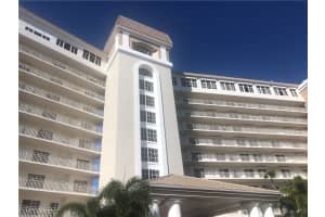 13105 Vanderbilt Dr, Naples, FL 34110, Sold 09/30/21