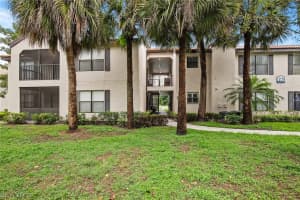 2178 Arbour Walk Cir, Naples, FL 34109, Sold 12/08/20