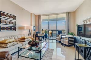 3000 Oasis Grand Blvd, Fort Myers, FL 33916, Sold 03/12/21