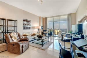 3000 Oasis Grand Blvd, Fort Myers, FL 33916, Sold 03/12/21