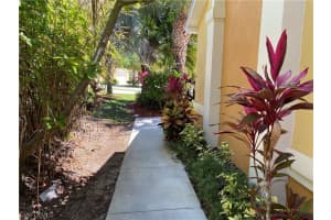11875 Bayport Ln, Fort Myers, FL 33908, Sold 07/09/20