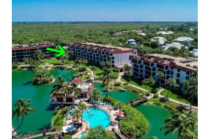 2445 W Gulf Dr UNIT D21, Sanibel, FL 33957, Sold 09/14/20