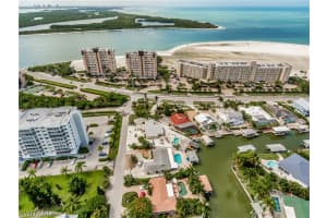 111 Estrellita Dr, Fort Myers Beach, FL 33931, Sold 08/27/20