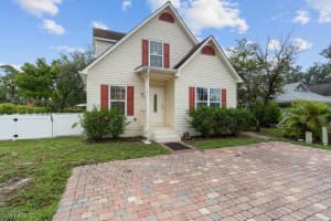 102 Leawood Cir, Naples, FL 34104, Sold 08/28/20