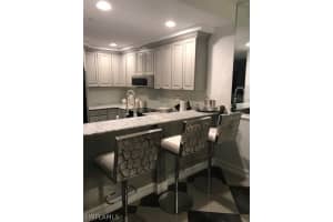 221 9th St S #119, Naples, FL 34102, Sold 07/30/21
