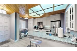 979 E Gulf Dr, Sanibel, FL 33957, Sold 04/08/21