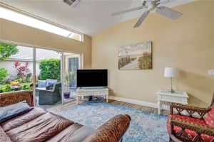 1291 Naples Lake Dr, Naples, FL 34104, Sold 08/14/20