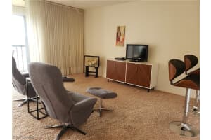 3460 N Key Dr, Fort Myers, FL 33903, Sold 12/03/20