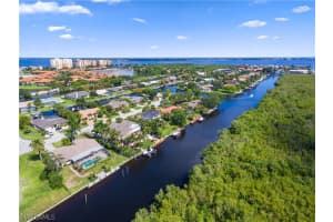 6782 Danah Ct, Fort Myers, FL 33908, Sold 07/31/20