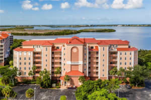 201 Vintage Bay Dr, Marco Island, FL 34145, Sold 12/28/20
