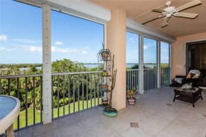201 Vintage Bay Dr, Marco Island, FL 34145, Sold 12/28/20