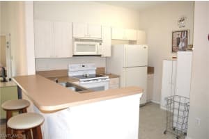 4101 Bellasol Cir APT 1221, Fort Myers, FL 33916, Sold 09/02/20