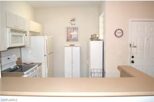 4101 Bellasol Cir APT 1221, Fort Myers, FL 33916, Sold 09/02/20