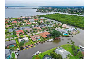 4850 Laurel Ln, Fort Myers, FL 33908, Sold 03/17/21