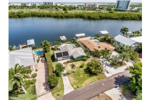 8061 Lagoon Rd, Fort Myers Beach, FL 33931, Sold 10/21/20