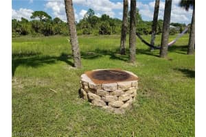 201 Shadow Lakes Dr, Lehigh Acres, FL 33974, Sold 01/21/21