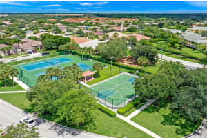 8546 Silk Oak Ln, Naples, FL 34119, Sold 08/10/20